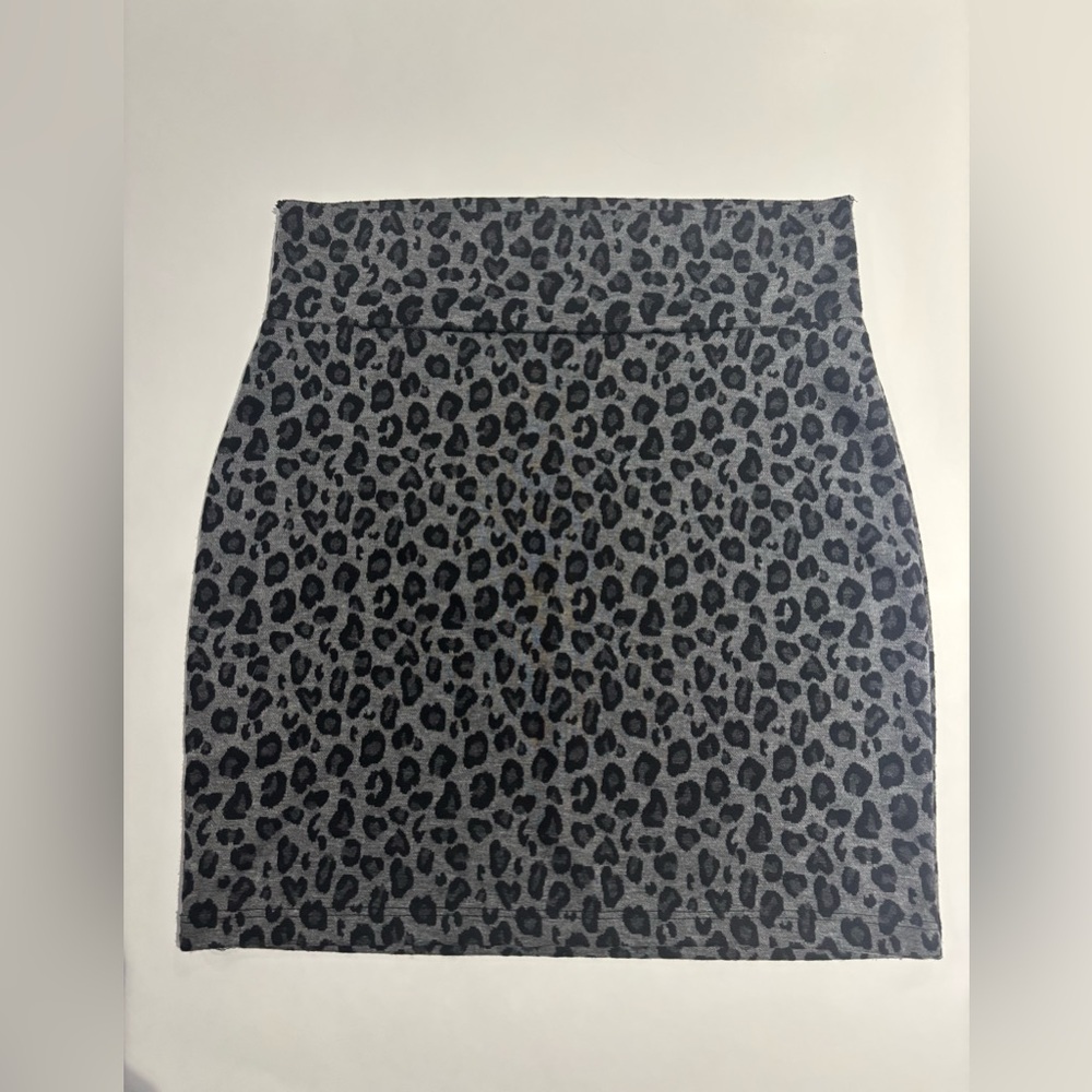Candy Couture Leopard mini skirt